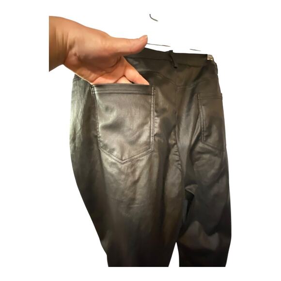 Shein Curve Size 4XL Faux Leather Pants Black Shiny Stretch Going Out Party Club - Picture 5 of 7